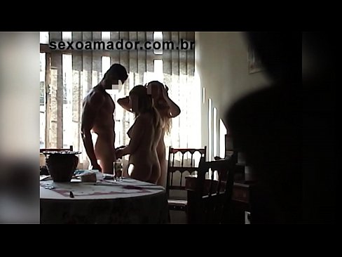 ❤️ Tình dục bạn bè mời một người đàn ông khổng lồ và một ba người với anh ta Sluts ở% vi.xxxomg.ru% ❌