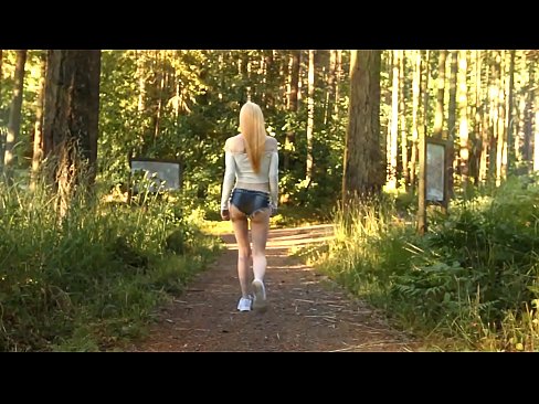 ❤️ Người phụ nữ xinh đẹp di chuyển chậm rãi, không phải video khỏa thân Sluts ở% vi.xxxomg.ru% ❌